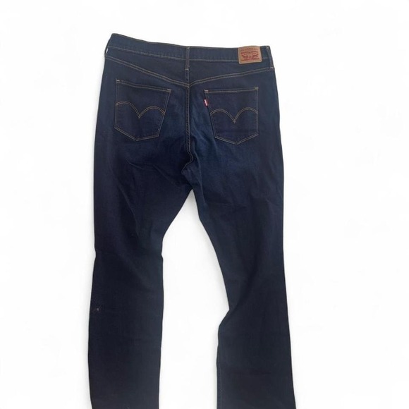 Woman's levi jeans - Picture 6 of 6